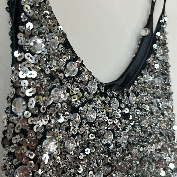 SHULAMI NWT silver sequin & bedazzled party dress size L - Picture 4 of 7